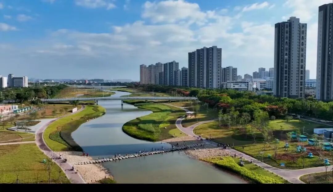 695f65fa24a36.jpg 695f65fa24a36.jpg